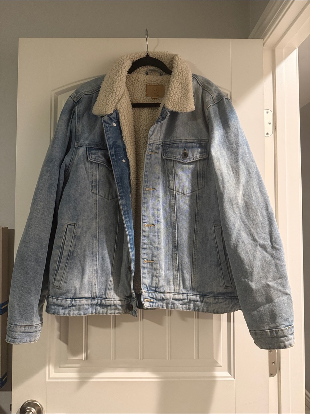 Men's Light Blue Sherpa-Lined Denim Jacket XXL